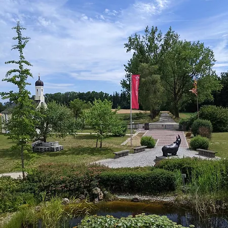 Otel Hofgut Algertshausen *