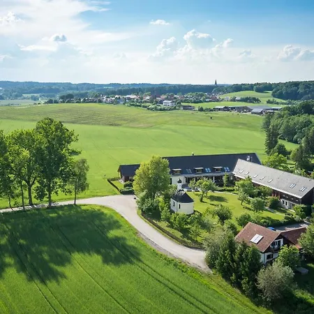 Hofgut Algertshausen Hotel Eresing