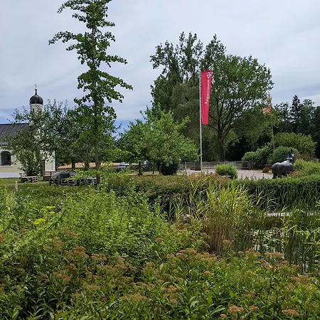 Hofgut Algertshausen Hotel *